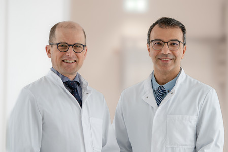 Dr. med. Martin Hoffmann (links) und Priv.-Doz. Dr. med. Navid Tabriz Leitende Ärzte in der Viszeralchirurgie