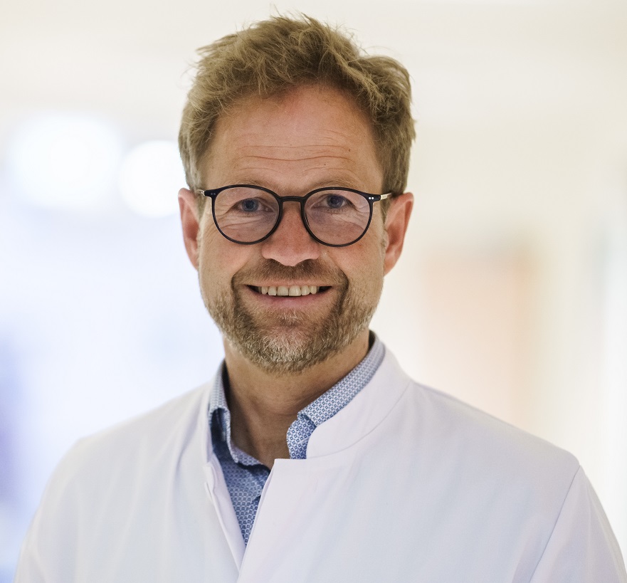 Prof. Dr. med. Dominic Dellweg -  Direktor der Klinik für Innere Medizin, Pneumologie und Gastroenterologie