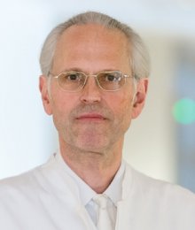 Prof. Dr. Dr. med. Rudy Leon De Wilde Leitende Ärztin/Leitender Arzt (m/w/d)