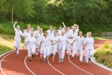 Am Ziel: Insgesamt 21 Frauen und Männer haben jetzt ihr Examen an der Gesundheits- und Krankenpflegeschule am Pius-Hospital absolviert.